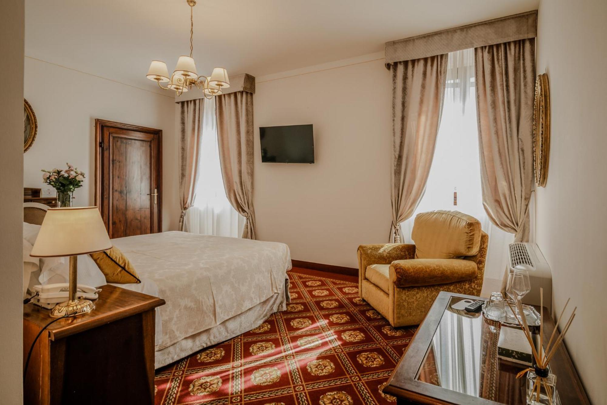 Villa Lecchi Hotel Wellness Colle Val D'Elsa Exterior foto